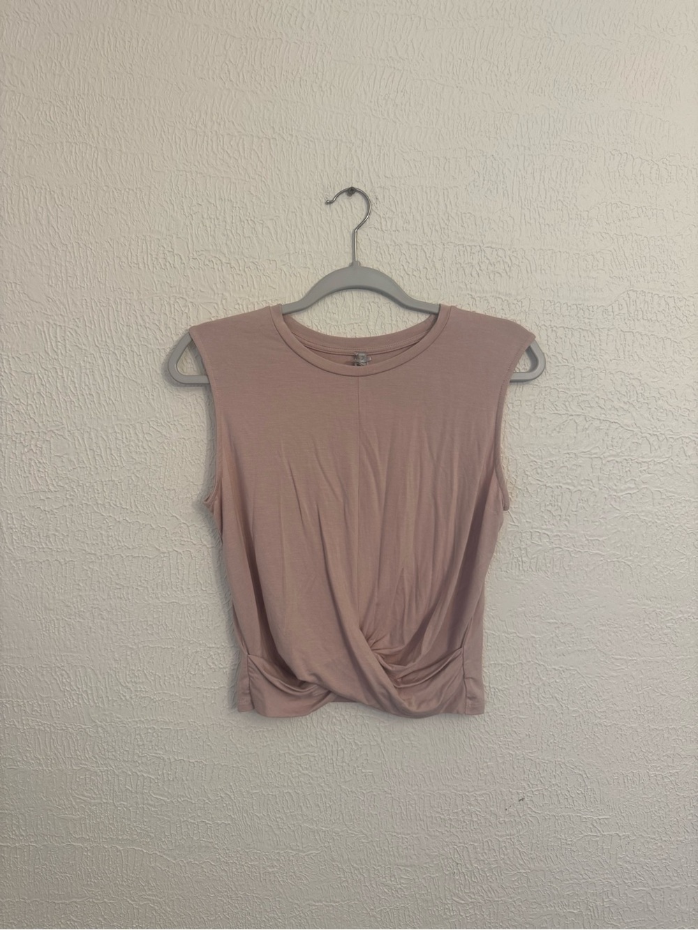 Aeropostale Sleeveless Twist-Front Tank Top - Mauve